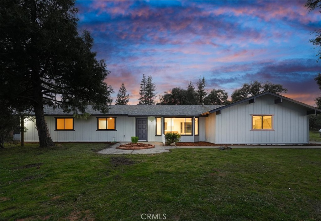 5785 Glacier Point, Mariposa, CA 95338