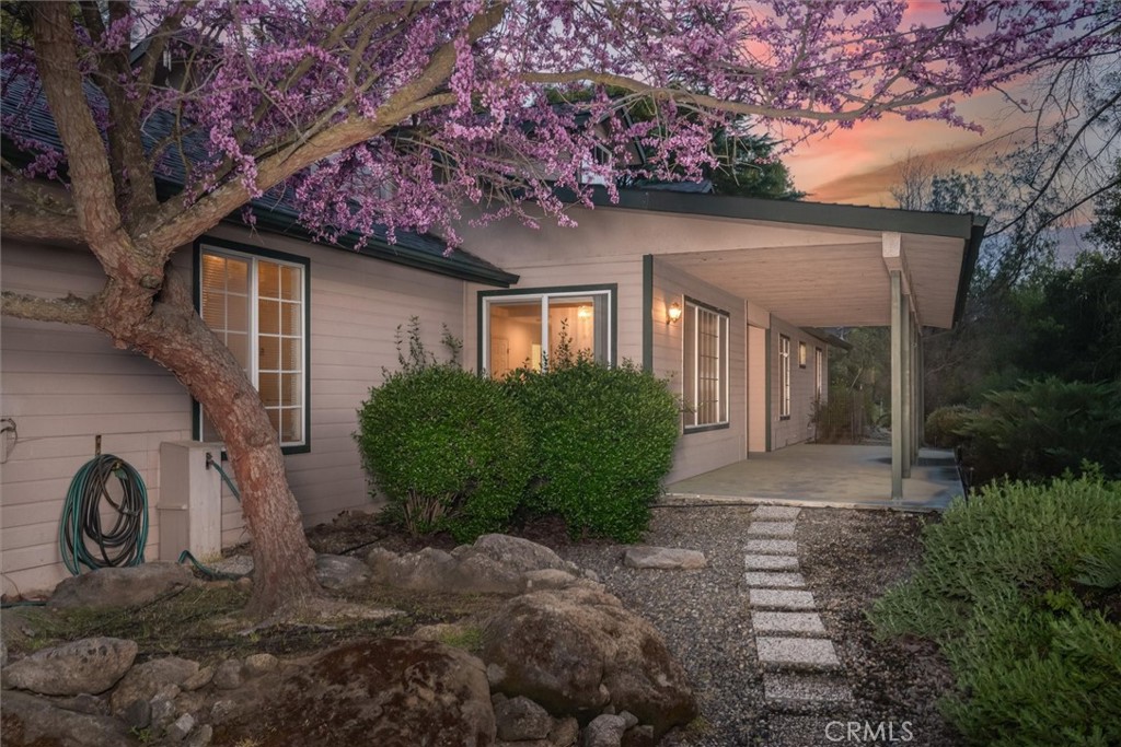 42852 Badger Circle Dr, Coarsegold, CA 93614