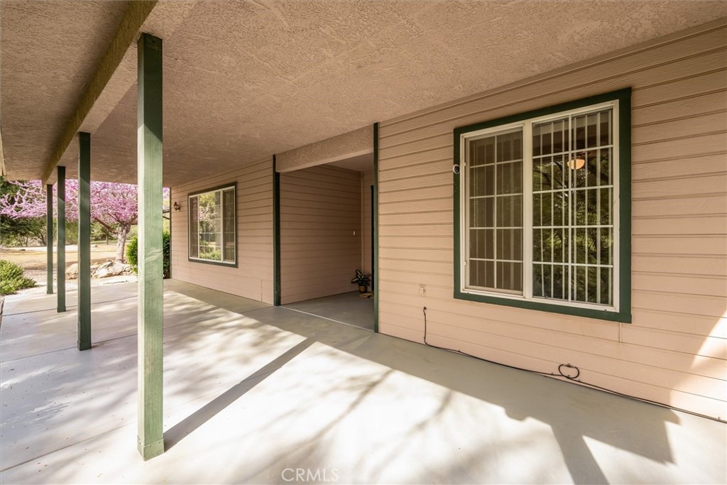 42852 Badger Circle Dr, Coarsegold, CA 93614