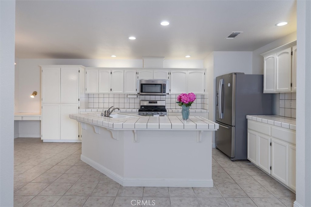 42852 Badger Circle Dr, Coarsegold, CA 93614