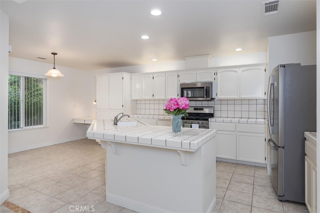 42852 Badger Circle Dr, Coarsegold, CA 93614