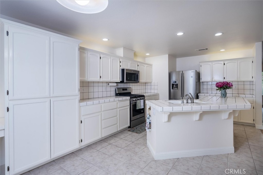 42852 Badger Circle Dr, Coarsegold, CA 93614