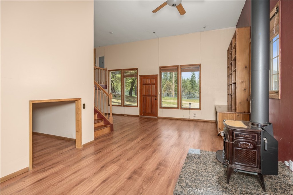 4904 Sierra Pines Dr, Mariposa, CA 95338