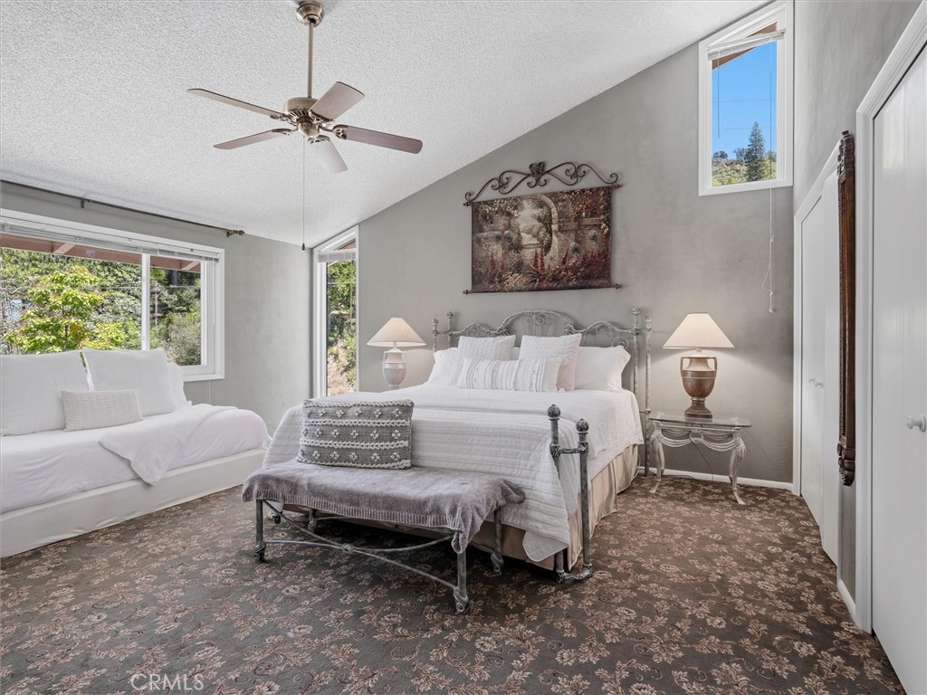 37516 Road 274, Bass Lake, CA 93604
