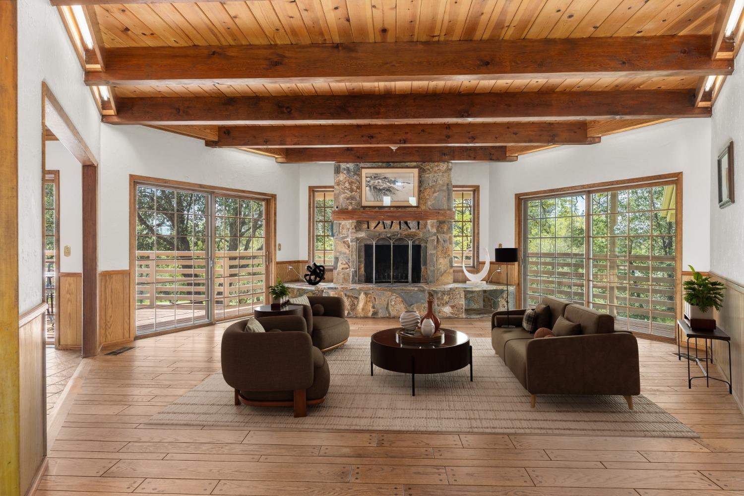 4904 Sierra Pines Dr, Mariposa, CA 95338