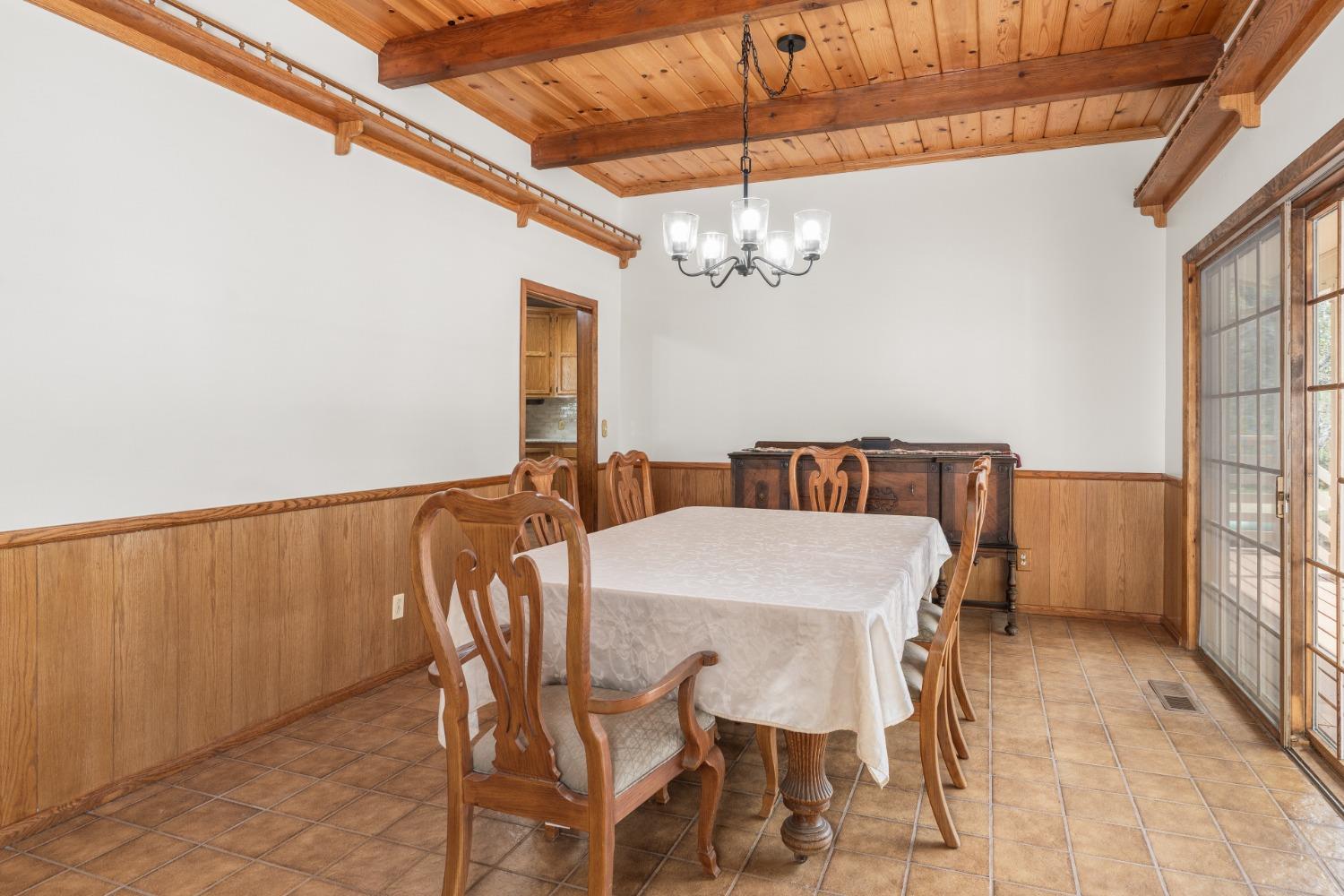 4904 Sierra Pines Dr, Mariposa, CA 95338