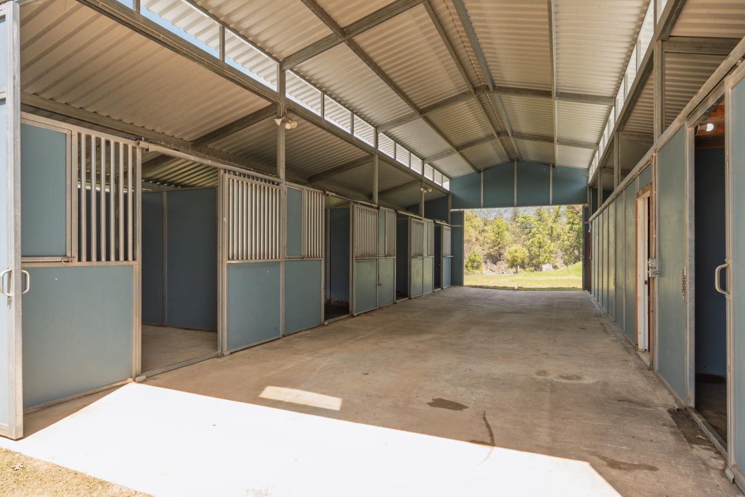 4904 Sierra Pines Dr, Mariposa, CA 95338