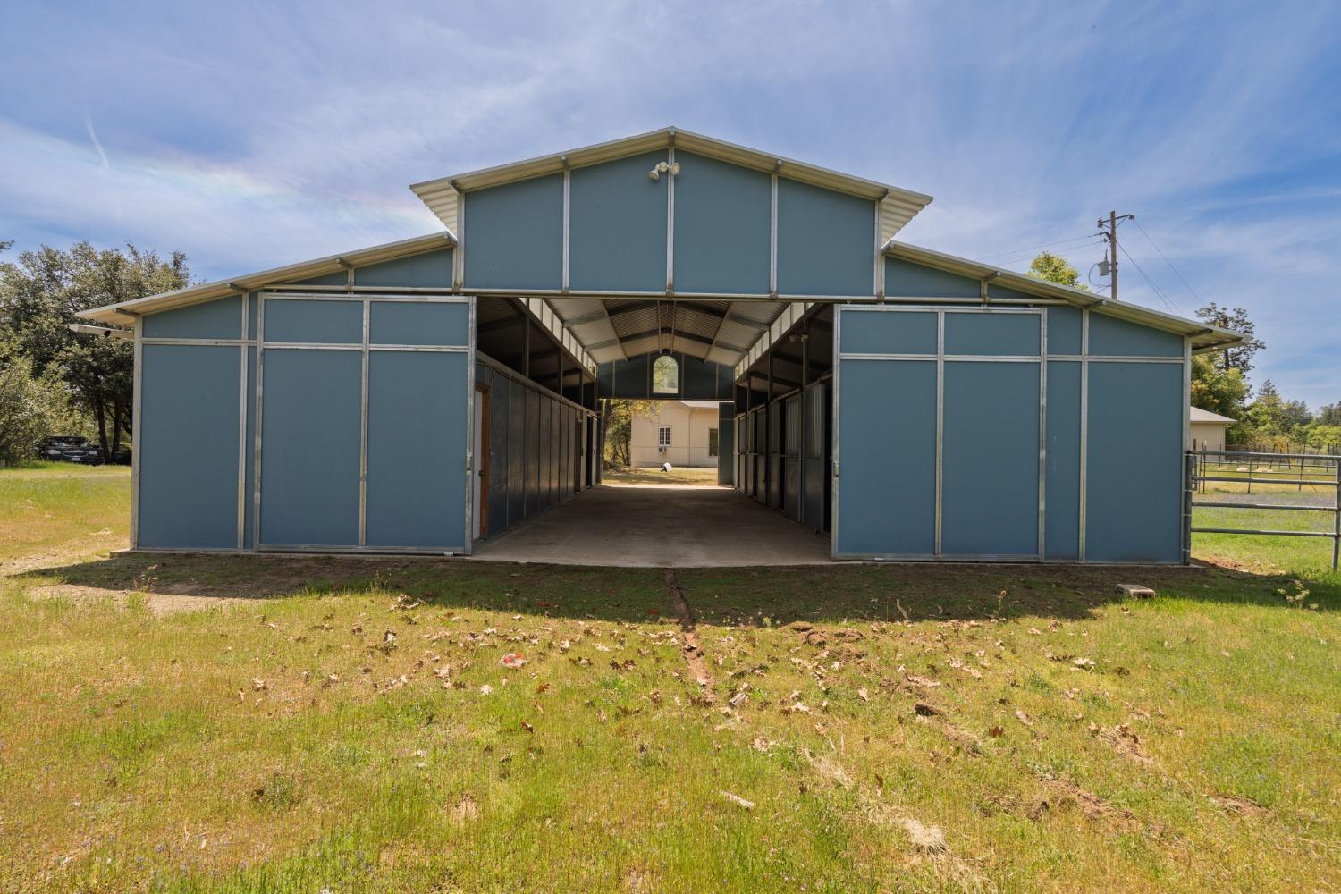 4904 Sierra Pines Dr, Mariposa, CA 95338