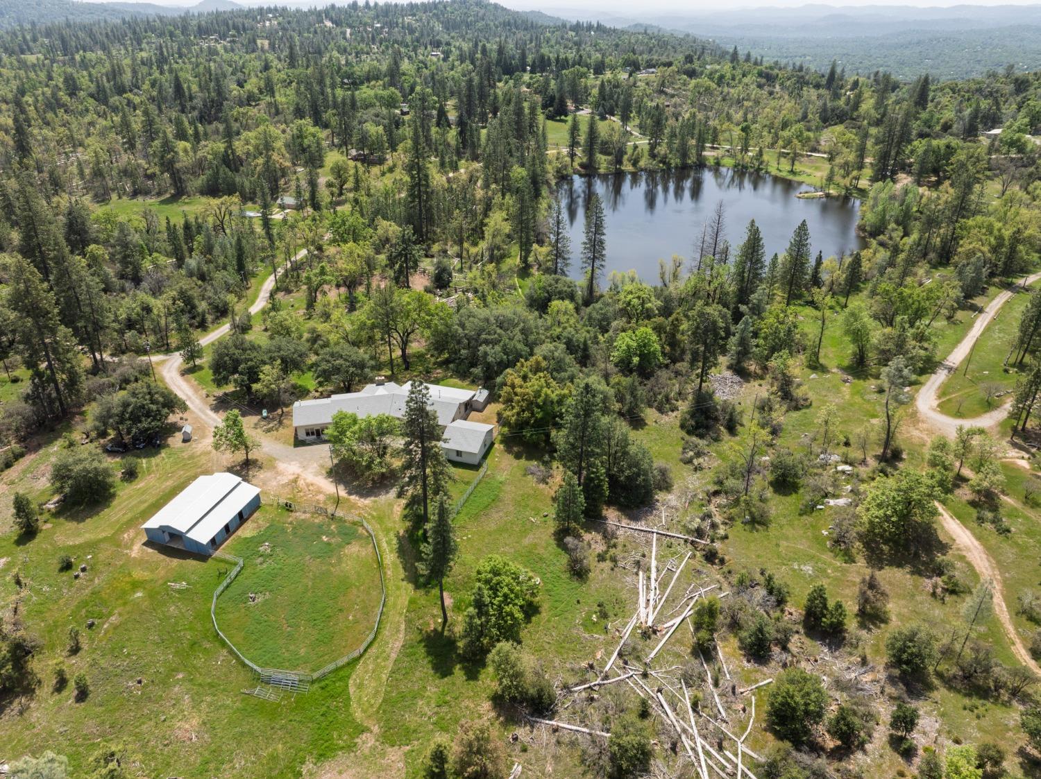 4904 Sierra Pines Dr, Mariposa, CA 95338