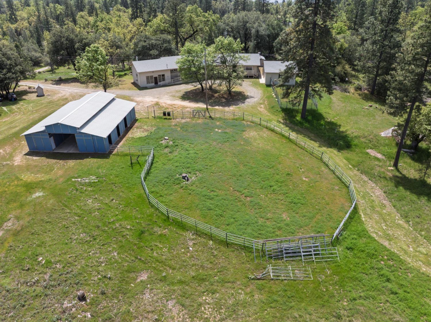 4904 Sierra Pines Dr, Mariposa, CA 95338
