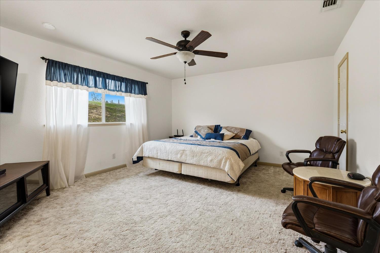 22951 N Lilley Way, Coarsegold, CA 93614