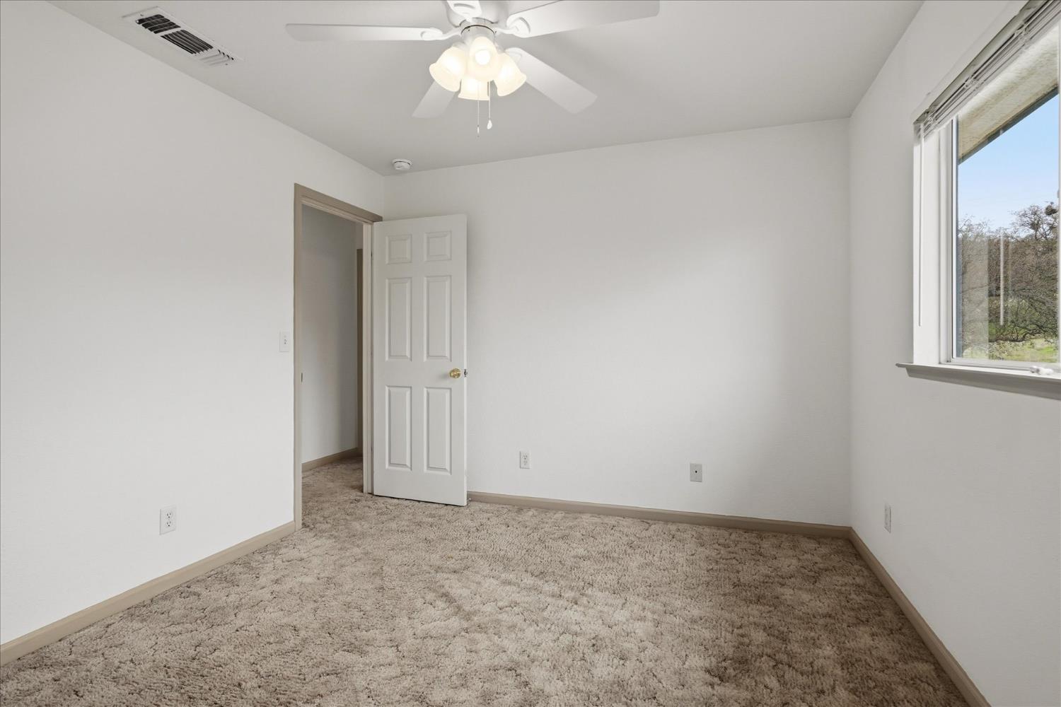 22951 N Lilley Way, Coarsegold, CA 93614