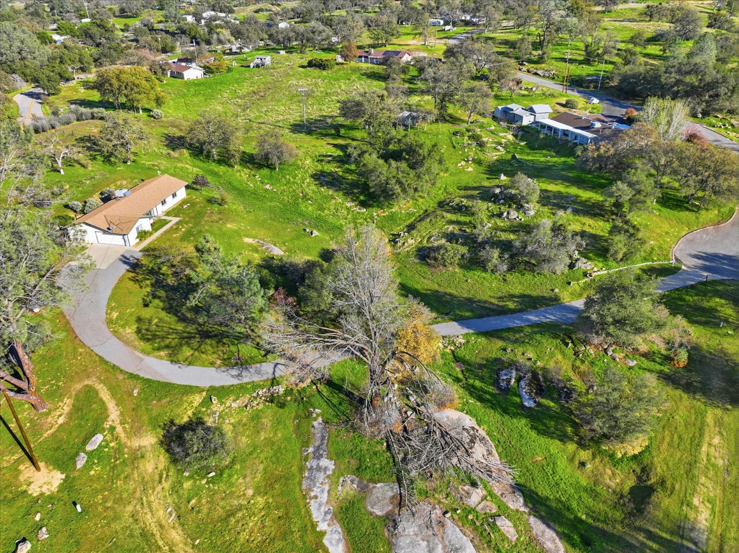 22951 N Lilley Way, Coarsegold, CA 93614