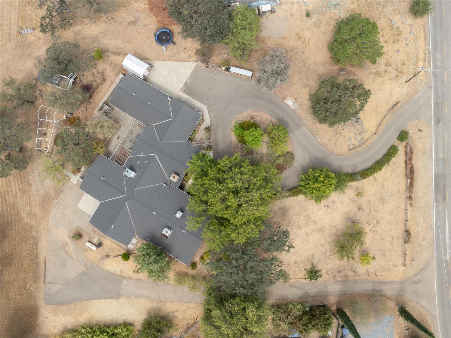 29280 Glacier Dr, Coarsegold, CA 93614