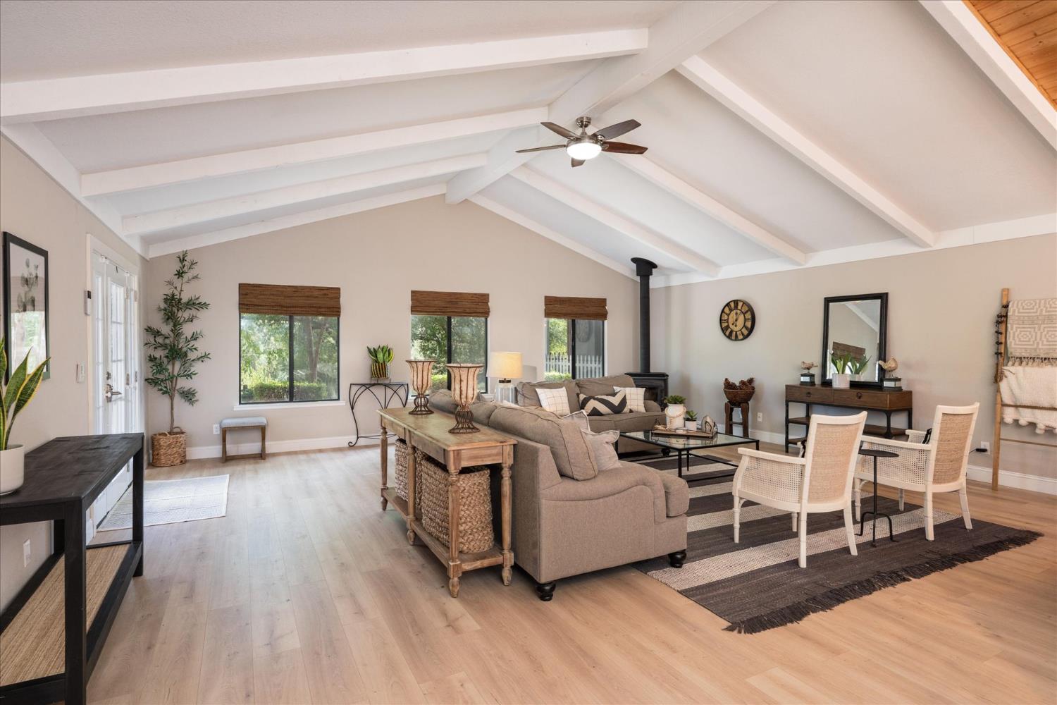 29280 Glacier Dr, Coarsegold, CA 93614