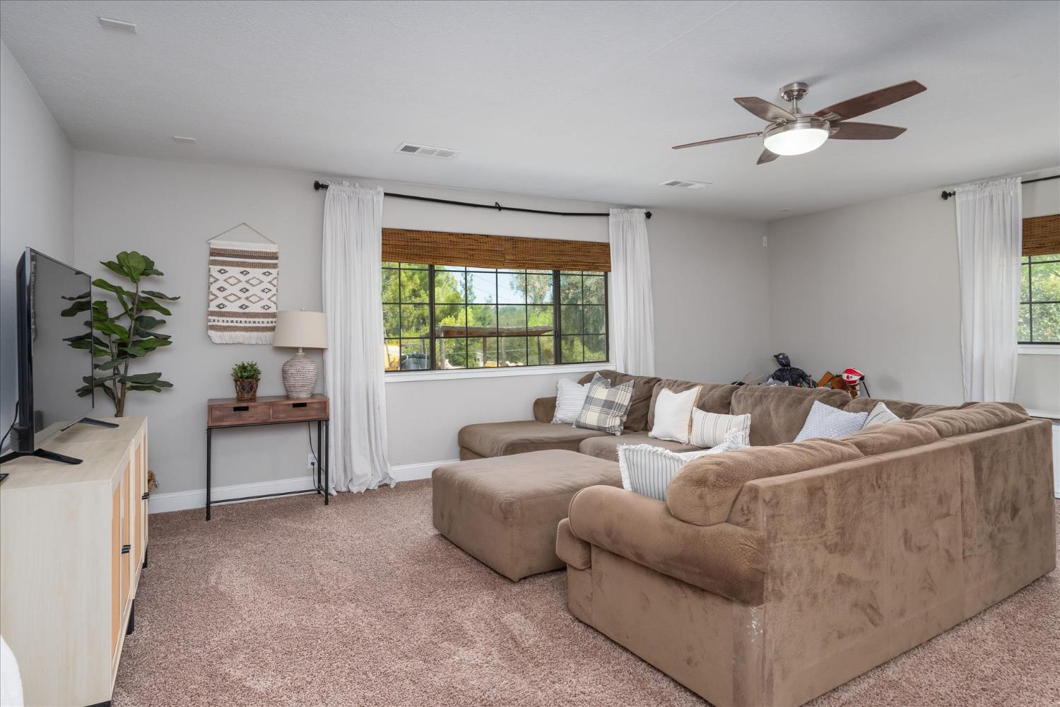 29280 Glacier Dr, Coarsegold, CA 93614