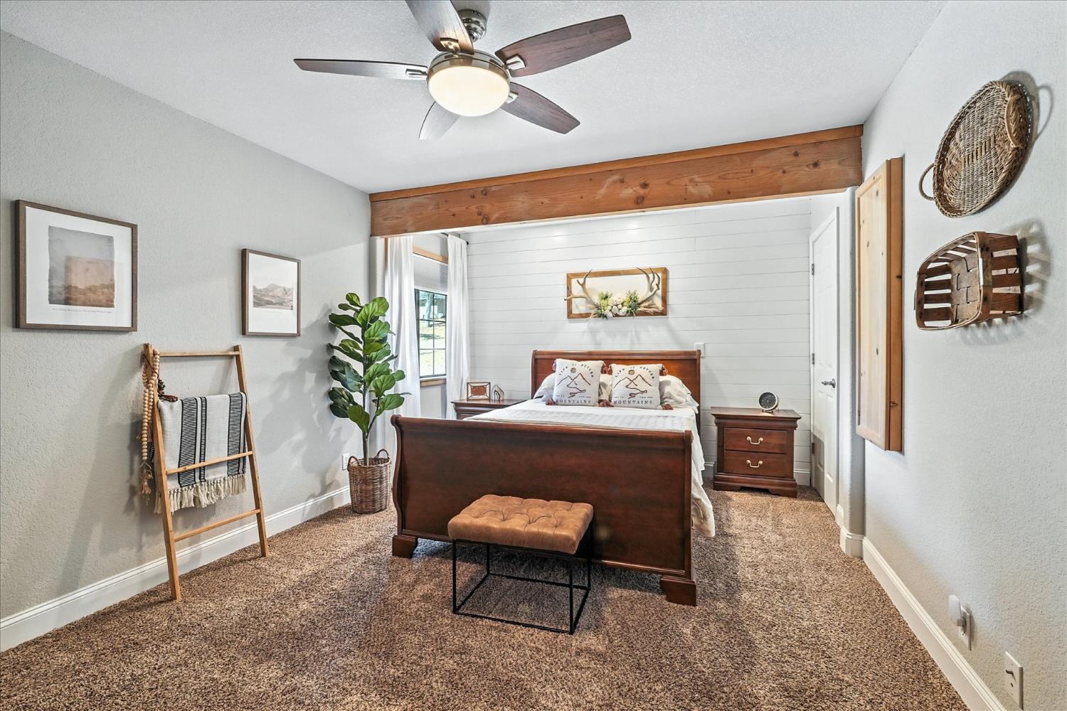 29280 Glacier Dr, Coarsegold, CA 93614