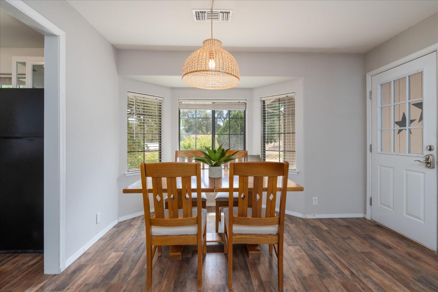 29280 Glacier Dr, Coarsegold, CA 93614