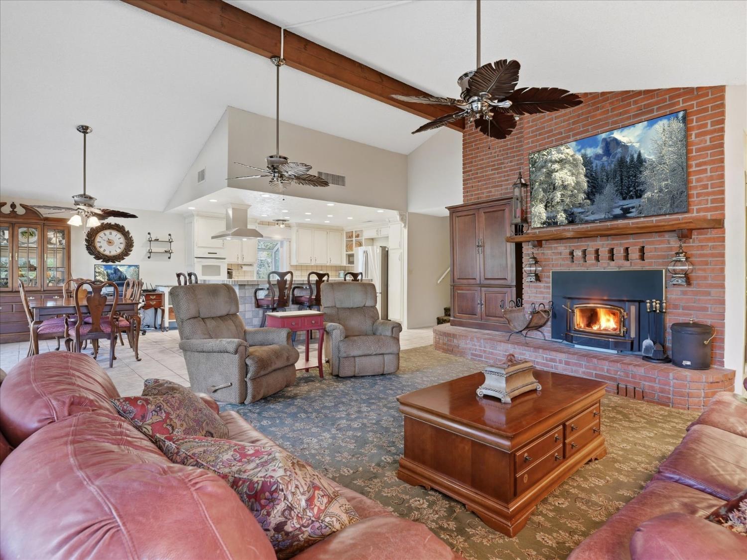 37516 Road 274, Bass Lake, CA 93604