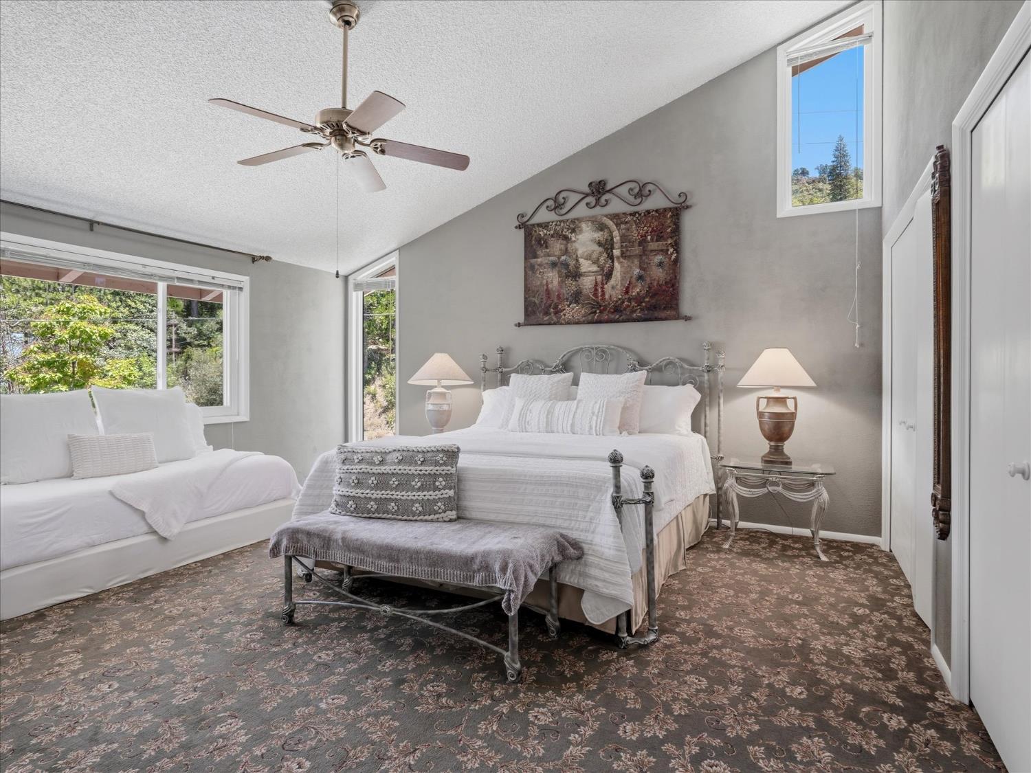 37516 Road 274, Bass Lake, CA 93604