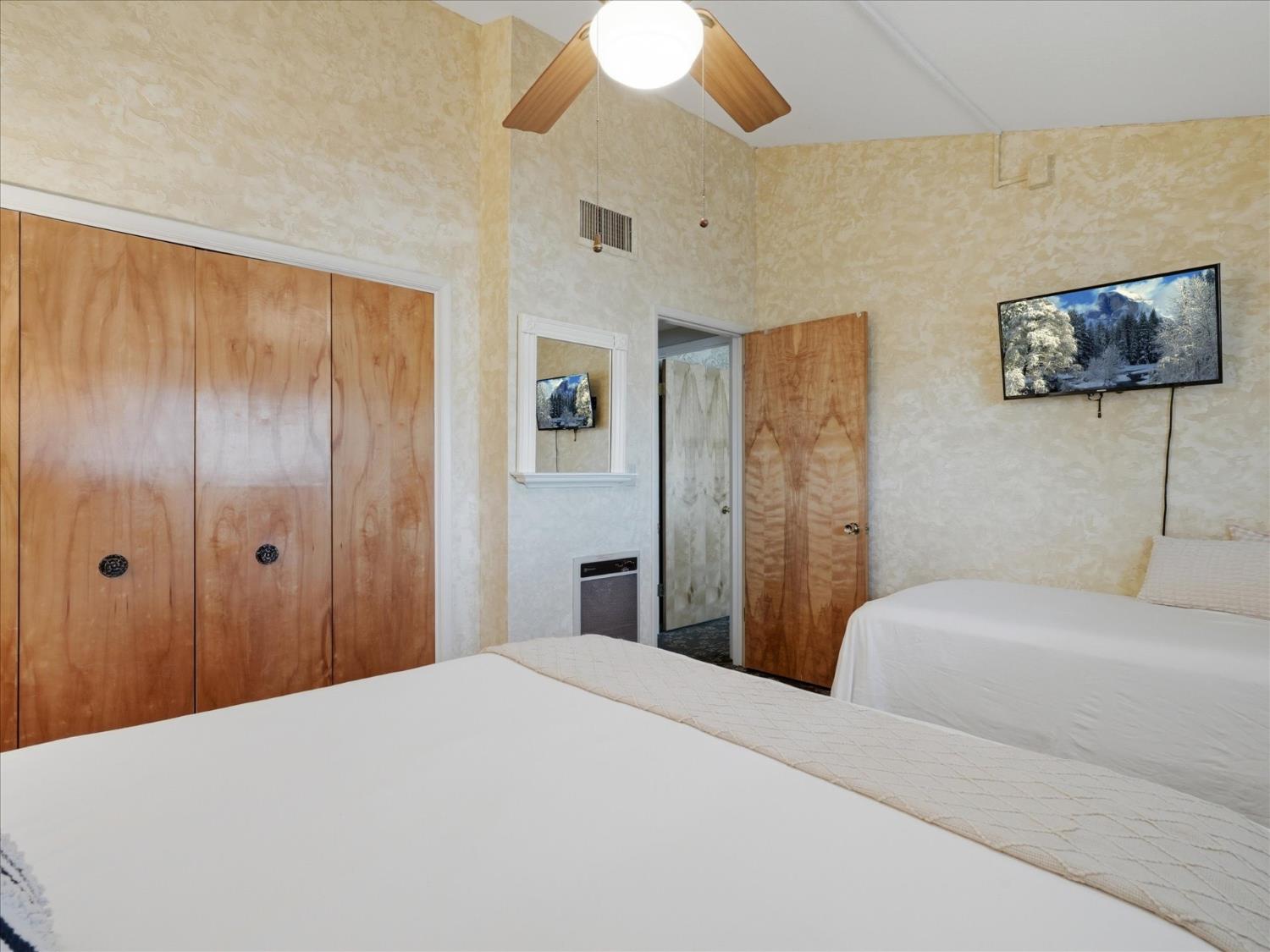 37516 Road 274, Bass Lake, CA 93604