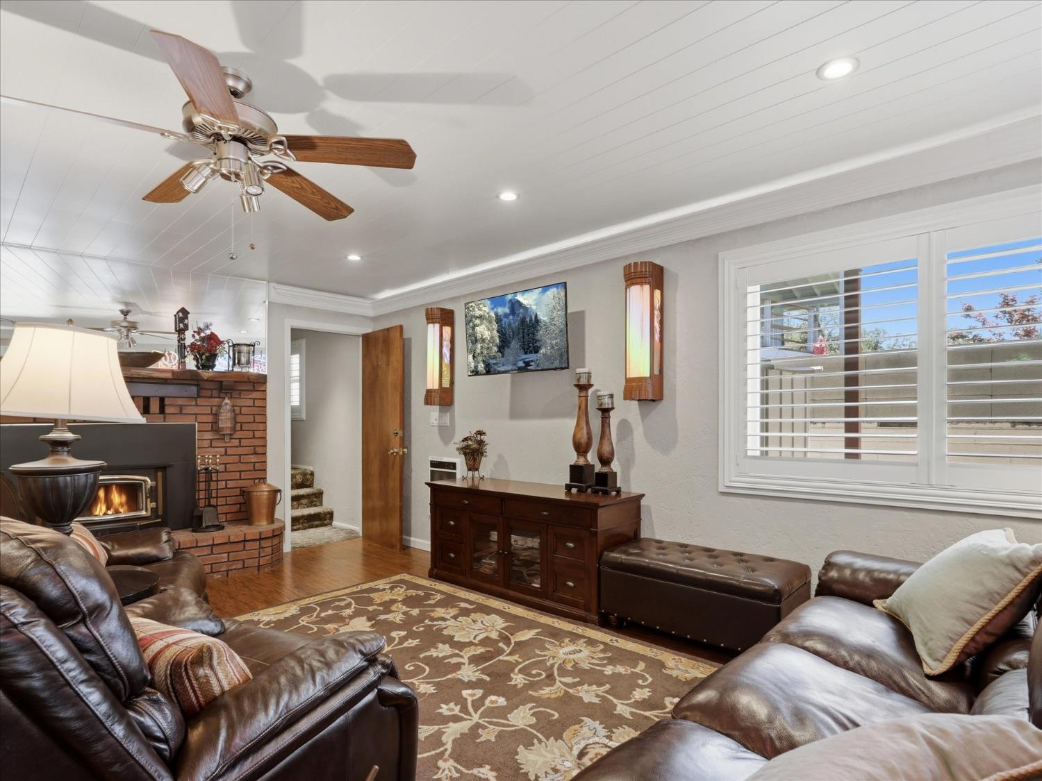 37516 Road 274, Bass Lake, CA 93604