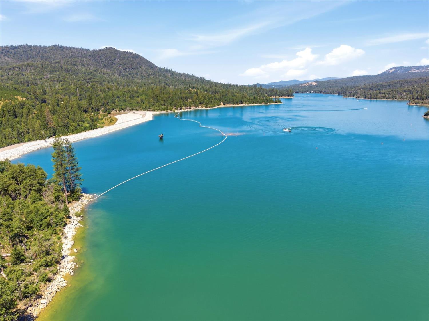 37516 Road 274, Bass Lake, CA 93604